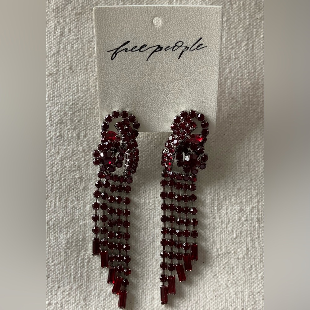 Free People ~ Follow The Rhythm Rhinestone Earrings ~ Red ~ NWT - Picture 11 of 11